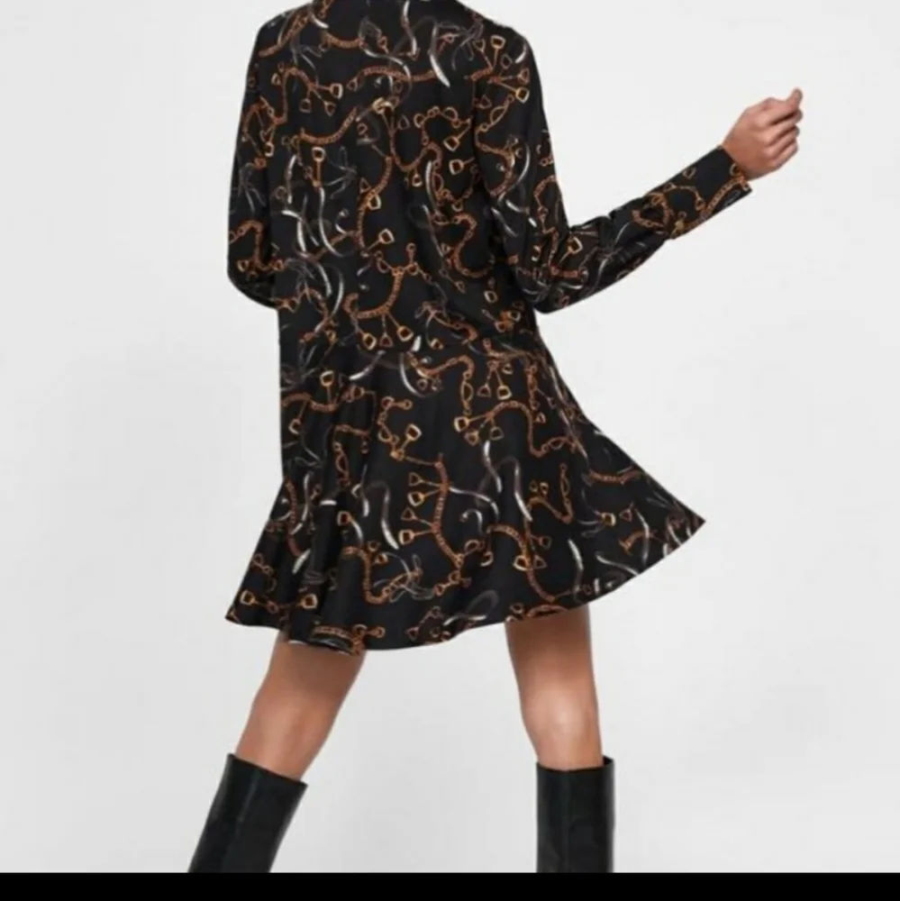 Zara Black and Gold Long Sleeve Dress - Picture 2 of 3